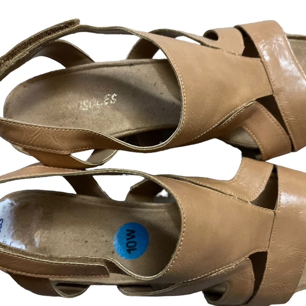 Ladies Aerosols Wedges wide width - Picture 2 of 4